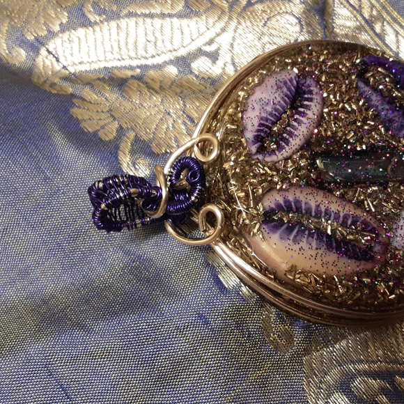 Purple Haze Organite w/ Cowrie Shells, Titanium Quartz, Gold Metal & Wire - Picture 2 of 8